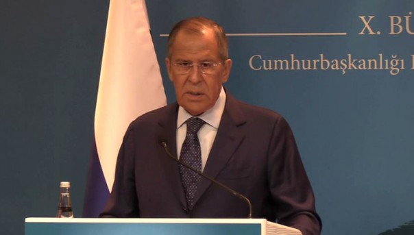 Лавров: злоупотребление долларом США как резервной валютой будут ее ослаблять