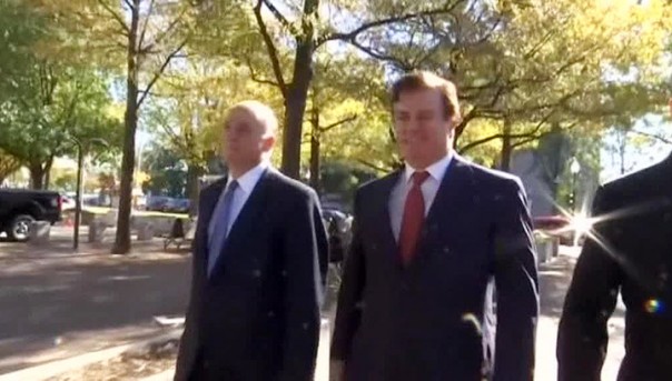 Пол Манафорт признан виновным по 8 пунктам обвинения. Трамп назвал "позором" приговор Манафорту