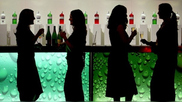 Times: британки вошли в число самых пьющих женщин мира