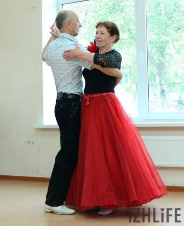 «Заряжает энергией»: 67-летняя россиянка поделилась секретом молодости