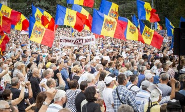 Сторонники правой оппозиции в Молдове попытались спровоцировать беспорядки