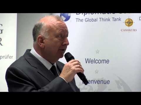 «В ближайшие месяцы в мире многое изменится…» - немецкий политик о Трампе, Путине и России