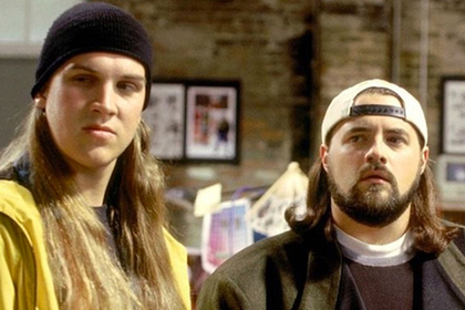 Мэй, ты дура?! В соцсетях высмеяли обвинения в адрес "русских убийц из Солсбери"