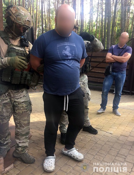 Под Киевом задержали банду рэкетиров, организованную главой сельсовета