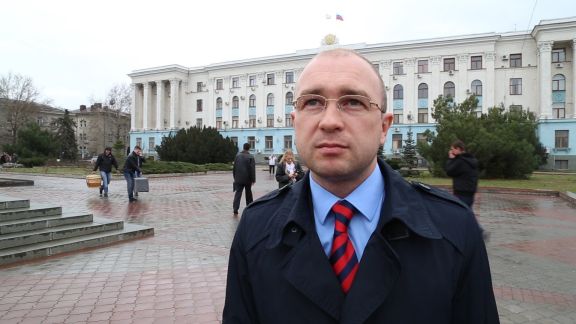 Крымский министр-перебежчик объявлен на Украине предателем