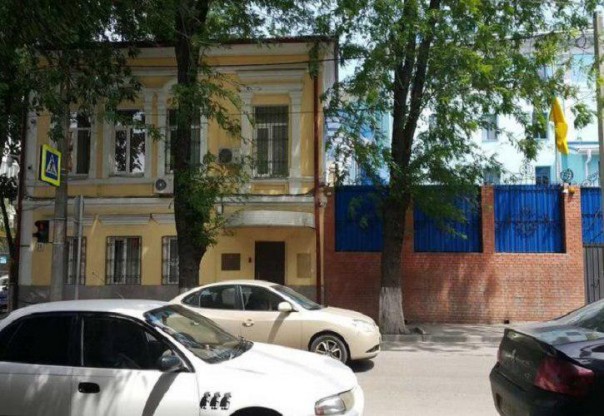 В Ростове хотят переименовать в честь Захарченко переулок, где находится консульство Украины