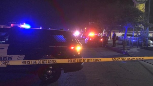 Мужчина расстрелял людей в жилом комплексе в Сан-Бернардино