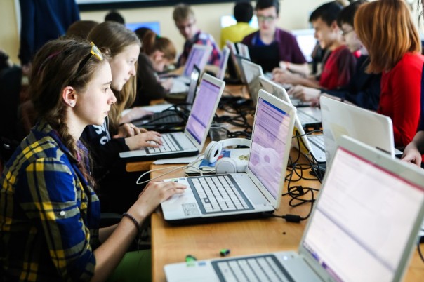 Уверенная победа: московские школьники померялись знаниями на международной олимпиаде