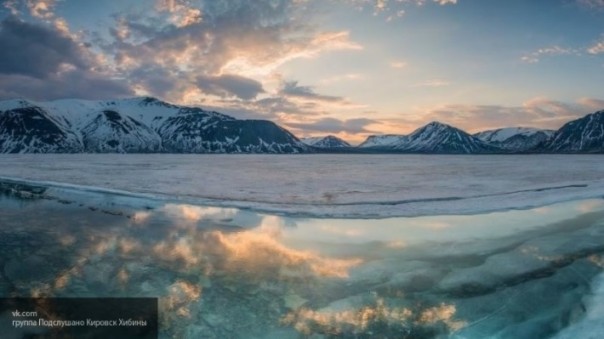 В Антарктике обнаружили загадочные строения длиной в два километра