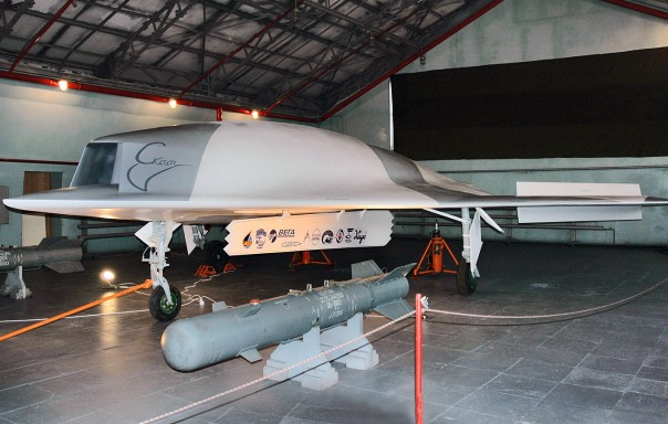 "Скат" превзойдет "Хищника". Зачем возрождают ударный беспилотник-"невидимку"