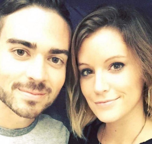 #американскиеучилки. Учительница спала с 15-летним учеником, но муж всё равно поддерживает её в суде