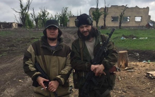 Двух россиян из Правого сектора обьявили в международный розыск