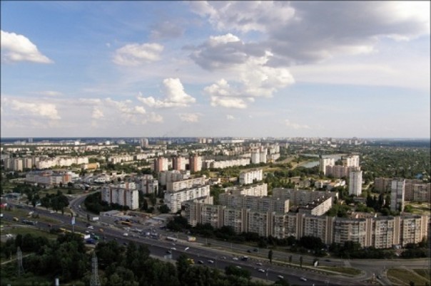 Проспекту Ватутина быть: киевляне не дали переименовать его в Шухевича