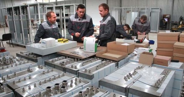 В Белгородской области открыли завод электротехнических изделий | На Сахалине строят 35 железнодорожных мостов