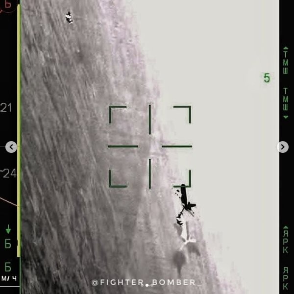 Фотофакт: российский Су-35 в Сирии перехватил три американских самолёта, в том числе и F-15