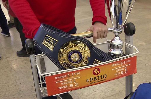 Лучшие в истории: борцы РФ на ЧМ по борьбе взяли 13 медалей, 10 - золотые