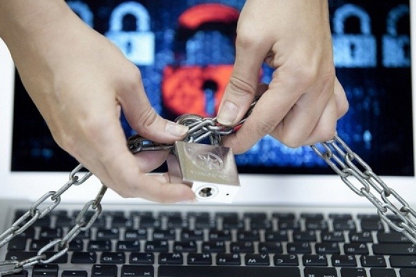 В Казахстане силовики получили право блокировать интернет