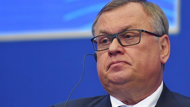 Костин рассказал о сроках перехода на контракты в национальных валютах