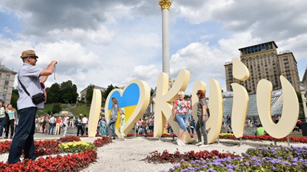 Kiev на Kyiv: акционизм ушибленных