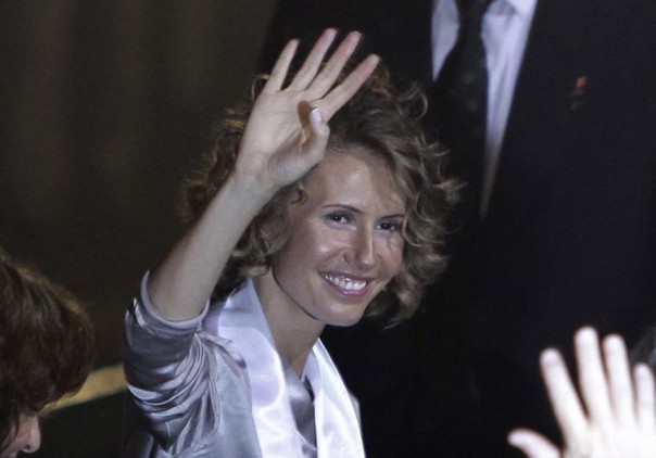 Первая леди Сирии выложила в социальной сети свою фотографию после прохождения курса лечения