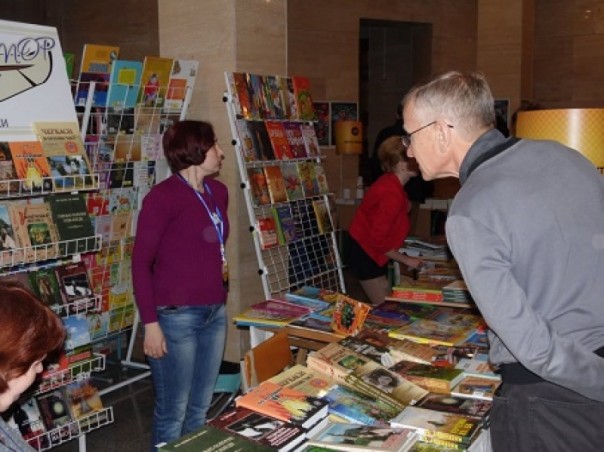 Харьковских предпринимателей наказали за торговлю российскими книгами