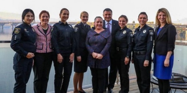 Хаос, правовой беспредел, геноцид. Кого благодарить?