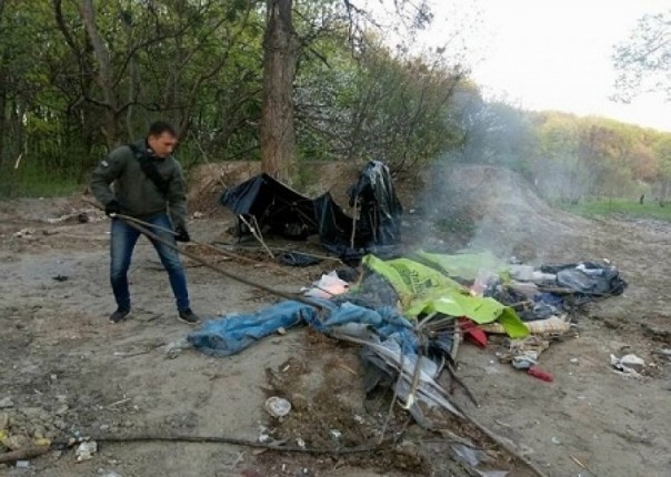 Радикалы С14 снова напали на лагерь ромов