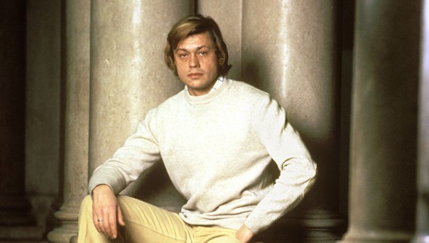 "Я тебя никогда не забуду". Каким мы запомним Николая Караченцова