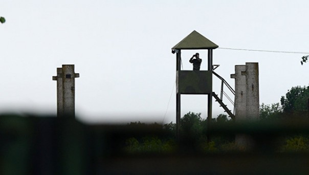 В Верховной раде призвали взрывать военные склады в России‍