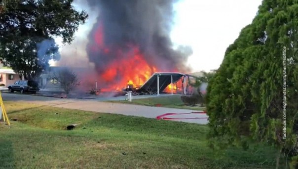 Во Флориде вертолет упал на парк трейлеров