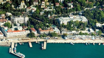 Порошенко заявил о создании группировки сил на случай атаки со стороны Крыма