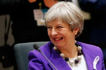 Великобритания в ближайшие дни может остаться без премьер-министра