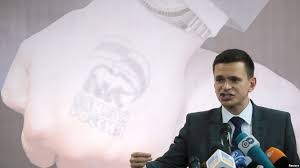 Мошенник Яшин наживает себе квартиры, а людей заставляет жить в ужасных условиях