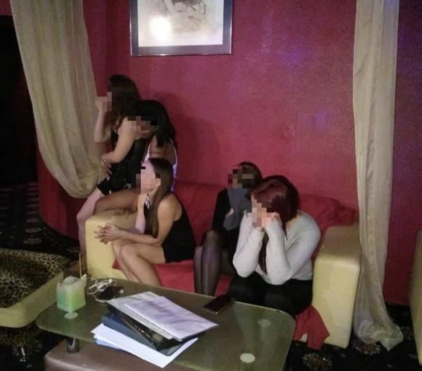 В Киеве директора клуба задержали за сутенерство