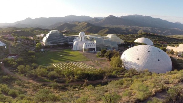 Проект "Биосфера-2": грандиозный эксперимент по выживанию в искусственной экосистеме   [ПЯТНашки]