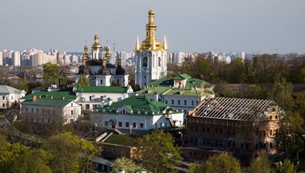 Украинский Генштаб запретил пускать в военные части капелланов УПЦ