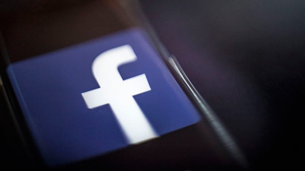 Facebook работает в России не по законодательству: чем это может кончиться?