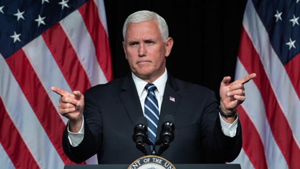 Пенс пригрозил Китаю холодной войной