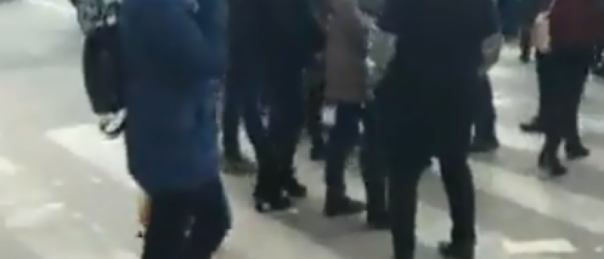 Одесситы перекрыли дорогу из-за отсутствия отопления | Жители Смелы пикетируют Кабмин | В Харькове 60 жилых домов остались без отопления