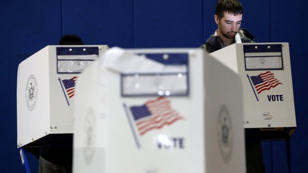 PoliticKing. Окружению Трампа грозит целая волна повесток в суд — политик