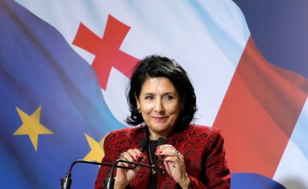 Новый президент Грузии обещает Западу сохранить курс на русофобию | Вместо воспитанника Штатов — воспитанница Франции