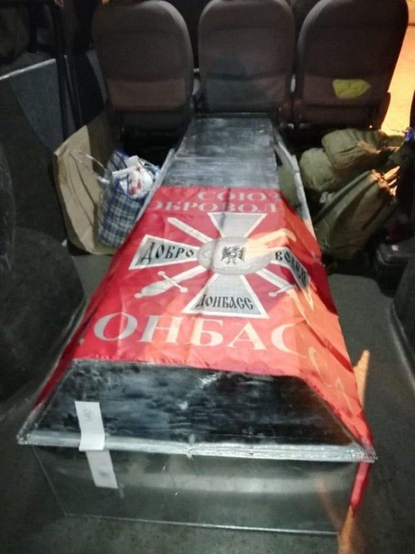 В ЛНР посмертно наградили убитого в украинской тюрьме российского добровольца. Завтра состоятся его похороны