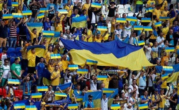 УЕФА запретила проведение футбольных матчей в «военных» регионах