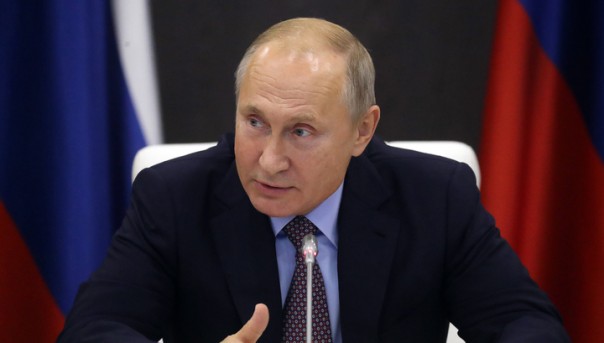 Президент внес изменения в Стратегию нацполитики