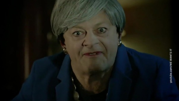 Тереза Голлум: в интернете появился ролик, высмеивающий британского премьера