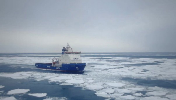 Учения США в водах Арктики сорвались из-за отсутствия у американского флота ледоколов