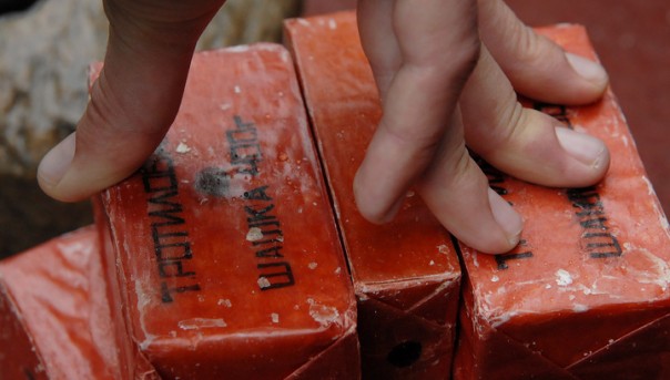 Участник батальона "Аскер" спрятал в Крыму 12 кило тротила