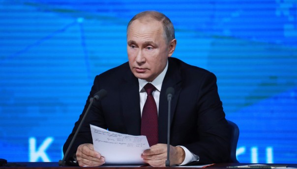 У власти в Киеве находятся русофобы | Провокацией в Керченском проливе Порошенко пытался повысить свой рейтинг