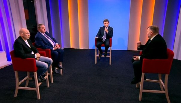 Эксперты о ядовитых бочках, Донбассе, американских и британских спецслужбах