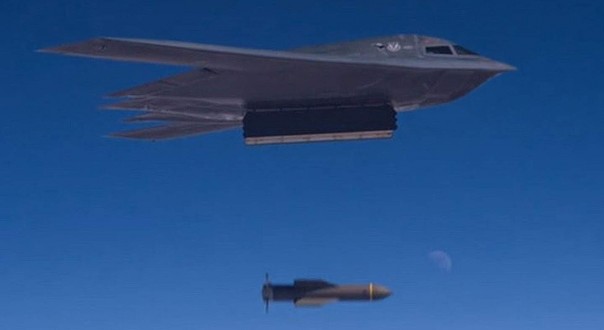 О чём говорит видео испытания противобункерных бомб